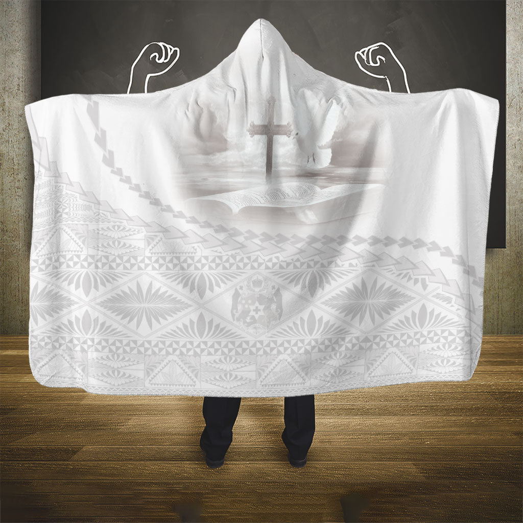 Tonga White Sunday Fakame Hooded Blanket Tokelaufeletoa Kupesi