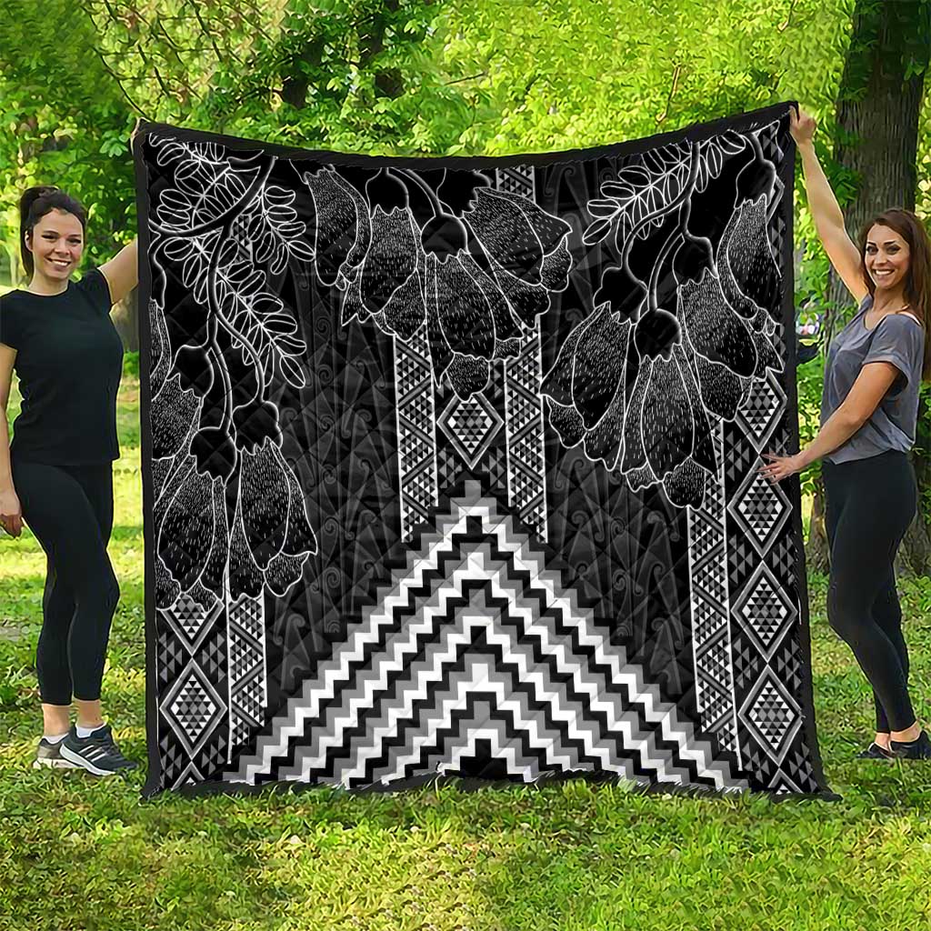 Aotearoa Taniko Pattern Quilt Poutama Mix Kowhai Flowers