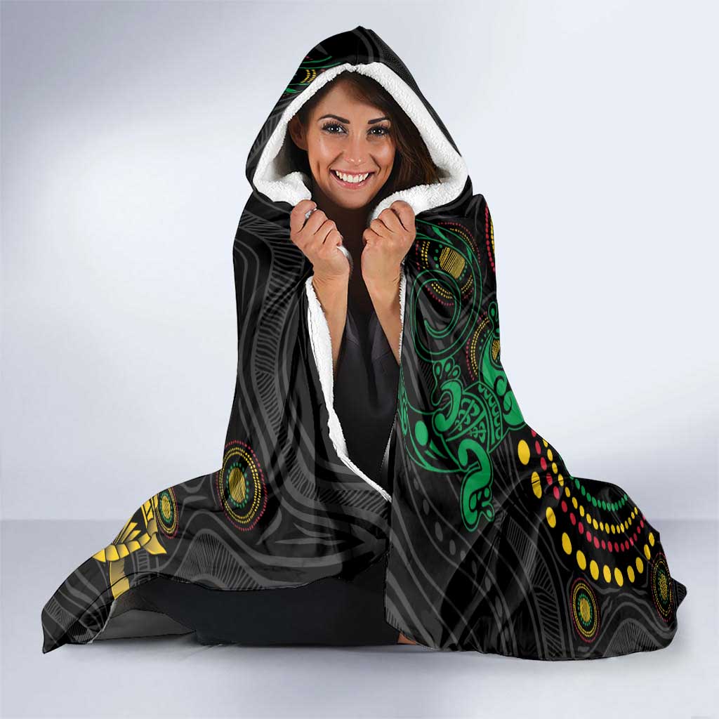 Vanuatu Personalized Aboriginal Arts Hooded Blanket Turtle and Iguana Special - Polynesian Pride