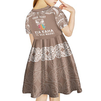 personalised-kia-kaha-te-reo-maori-kid-short-sleeve-dress-hei-tiki-mix-koru-brown