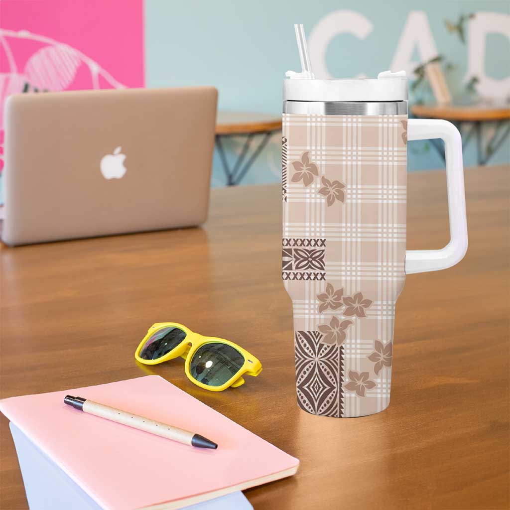 Hawaiian Quilt Tapa On Beige Palaka Motifs Tumbler With Handle