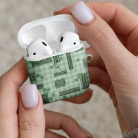 Hawaiian Quilt Tapa On Pastel Mint Palaka Motifs AirPods Case