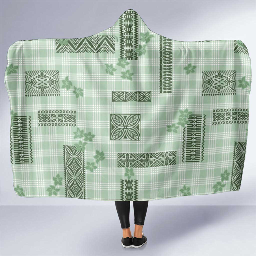 Hawaiian Quilt Tapa On Pastel Mint Palaka Motifs Hooded Blanket