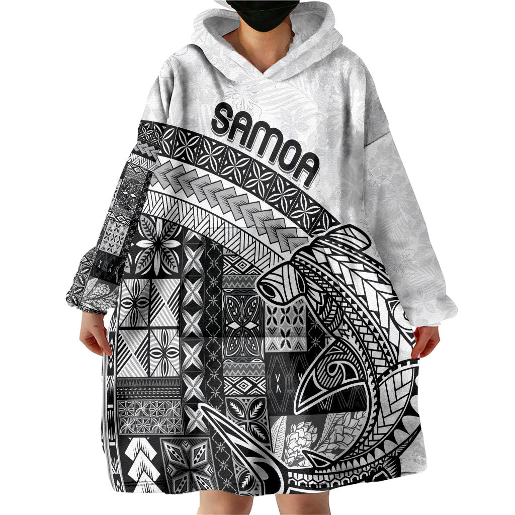 Samoa Mamanu Siapo Classic Black Wearable Blanket Hoodie Tatau Malie