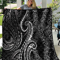 Polynesia Plumeria Lei Quilt Black Curves Motif