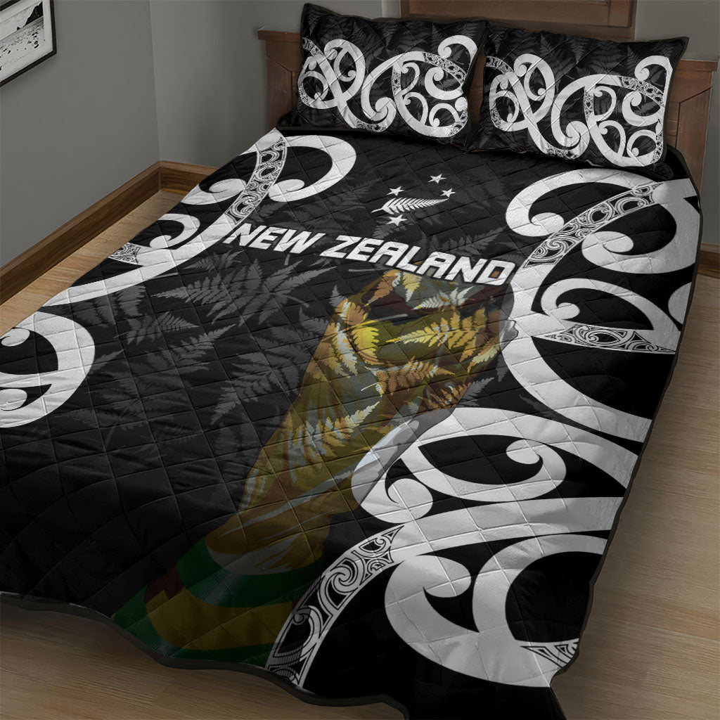 New Zealand WC2026 Black Quilt Bed Set Silver Fern