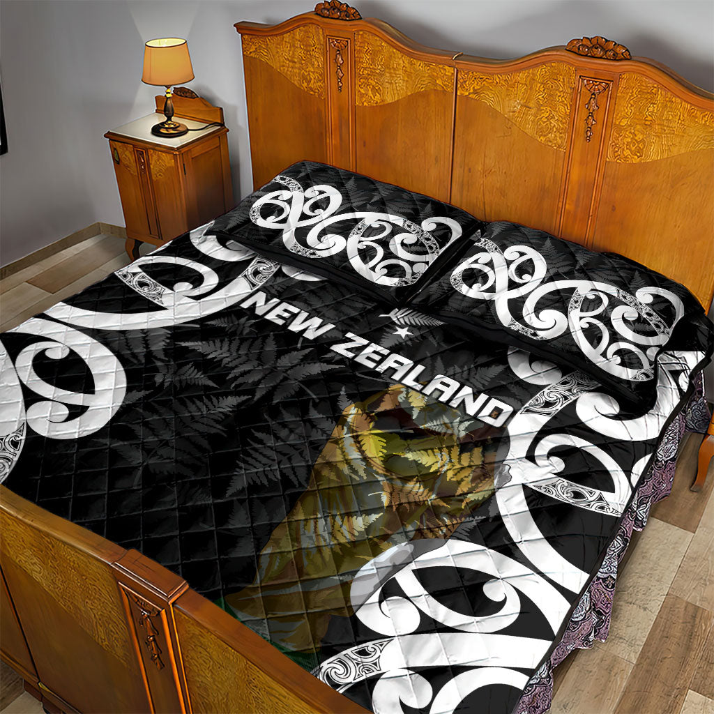 New Zealand WC2026 Black Quilt Bed Set Silver Fern