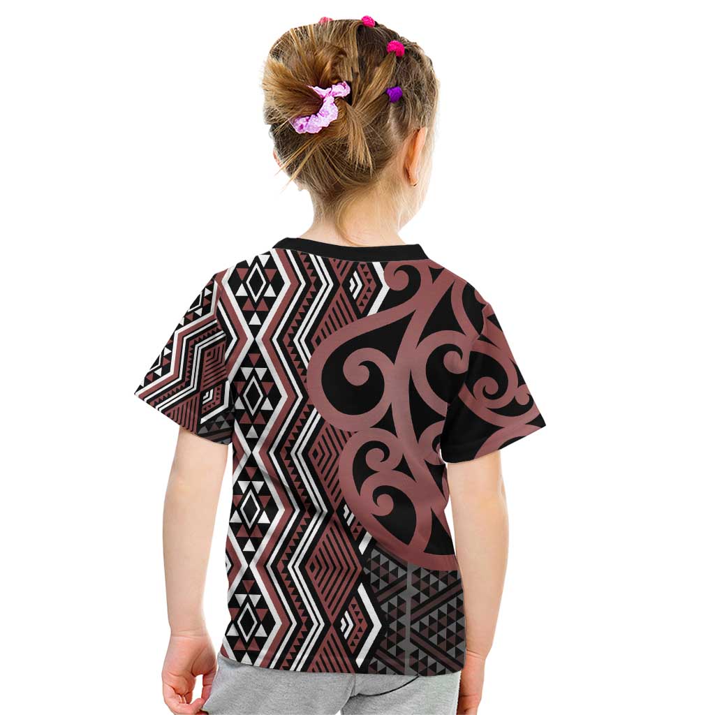 Maori Taniko Patterns Kid T Shirt Brown Patiki Motifs Mix Whakairo Ngaru