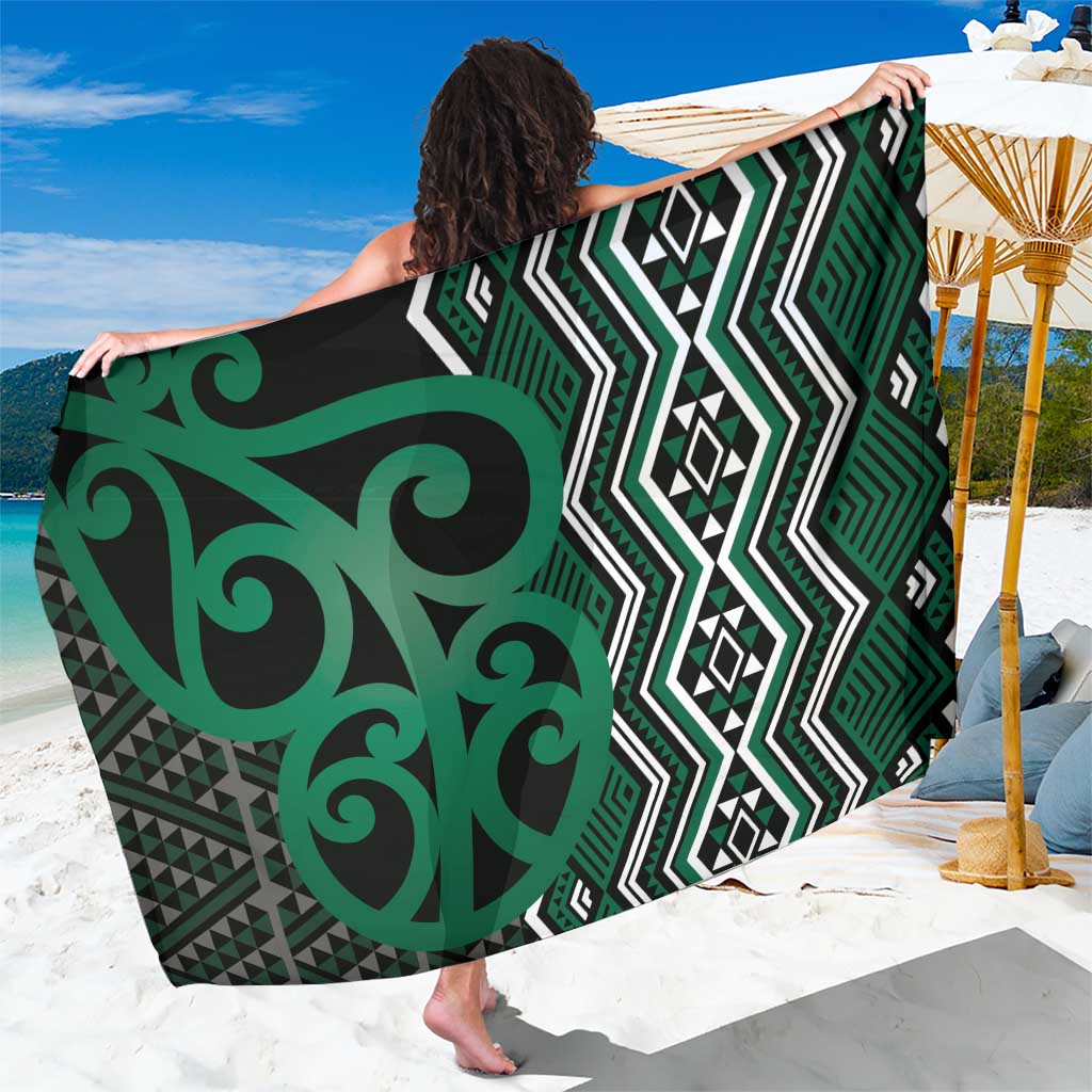 Maori Taniko Patterns Sarong Pounamu Patiki Motifs Mix Whakairo Ngaru LT7 One Size 44 x 66 inches Green - Polynesian Pride