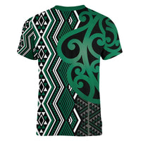 Maori Taniko Patterns Women V-Neck T-Shirt Pounamu Patiki Motifs Mix Whakairo Ngaru