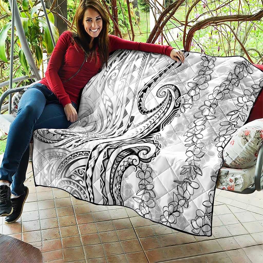 Polynesia Plumeria Lei Quilt White Curves Motif