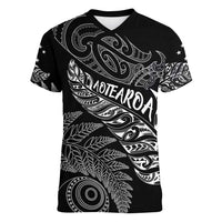 Aotearoa Personalized Lawn Bowls Maori Women V-Neck T-Shirt New Zealand Black Tribal Silver Fern - Polynesian Pride