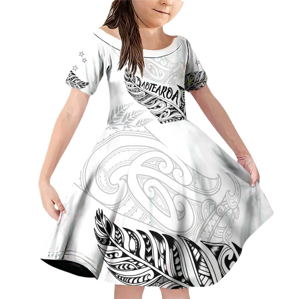 Aotearoa Personalized Lawn Bowls Maori Family Matching Off Shoulder Short Dress and Hawaiian Shirt New Zealand White Tribal Silver Fern - Polynesian Pride