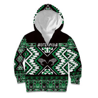 Personalised Taniko Motifs Aotearoa Kid Hoodie Waitangi Kowhaiwhai Kiwi - Green