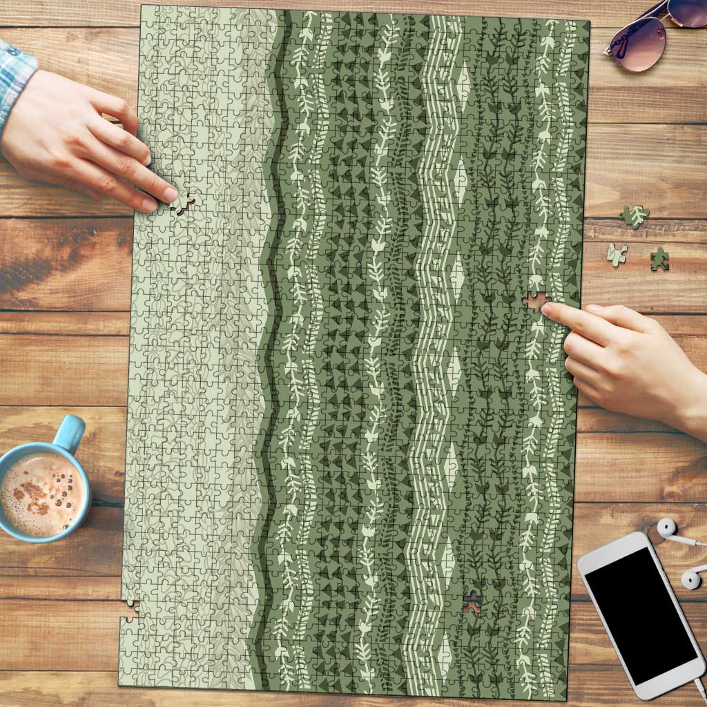 Vintage Sage Green Hawaiian Traditional Kapa Mix Flowers Lei Puzzle