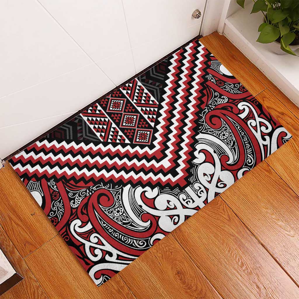 Maori Tukutuku Taniko Motifs Rubber Doormat Red Poutama Mix Kowhaiwhai