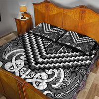 Maori Tukutuku Taniko Motifs Quilt Bed Set Black Poutama Mix Kowhaiwhai