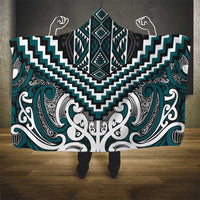 Maori Tukutuku Taniko Motifs Hooded Blanket Teal Poutama Mix Kowhaiwhai