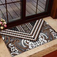 Maori Tukutuku Taniko Motifs Rubber Doormat Brown Poutama Mix Kowhaiwhai