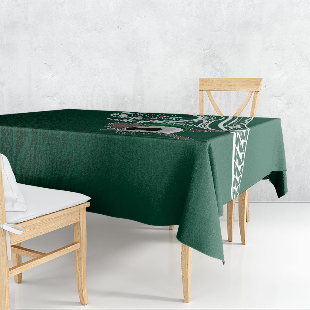 Hawaii Rainbow Warriors Alumni Tablecloth Ti Maile Lei - Glory For The Warriors