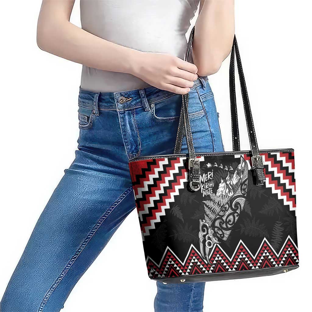 New Zealand Christmas Taniko Poutama Leather Tote Bag Mountainscape Maori Fern - Polynesian Pride