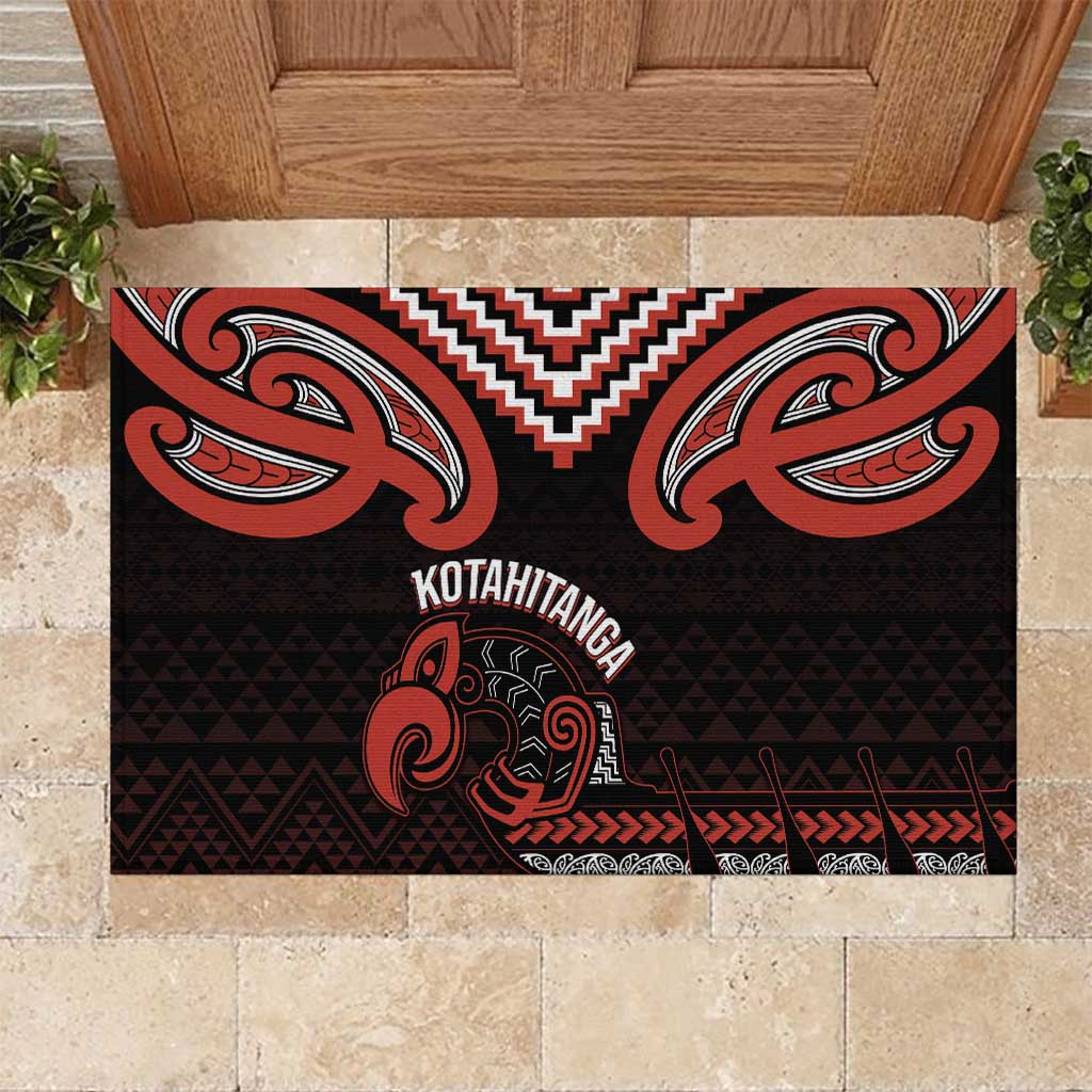 Maori Waitangi Rubber Doormat Kotahitanga Poutama Mix Whakairo LT7 Black - Polynesian Pride