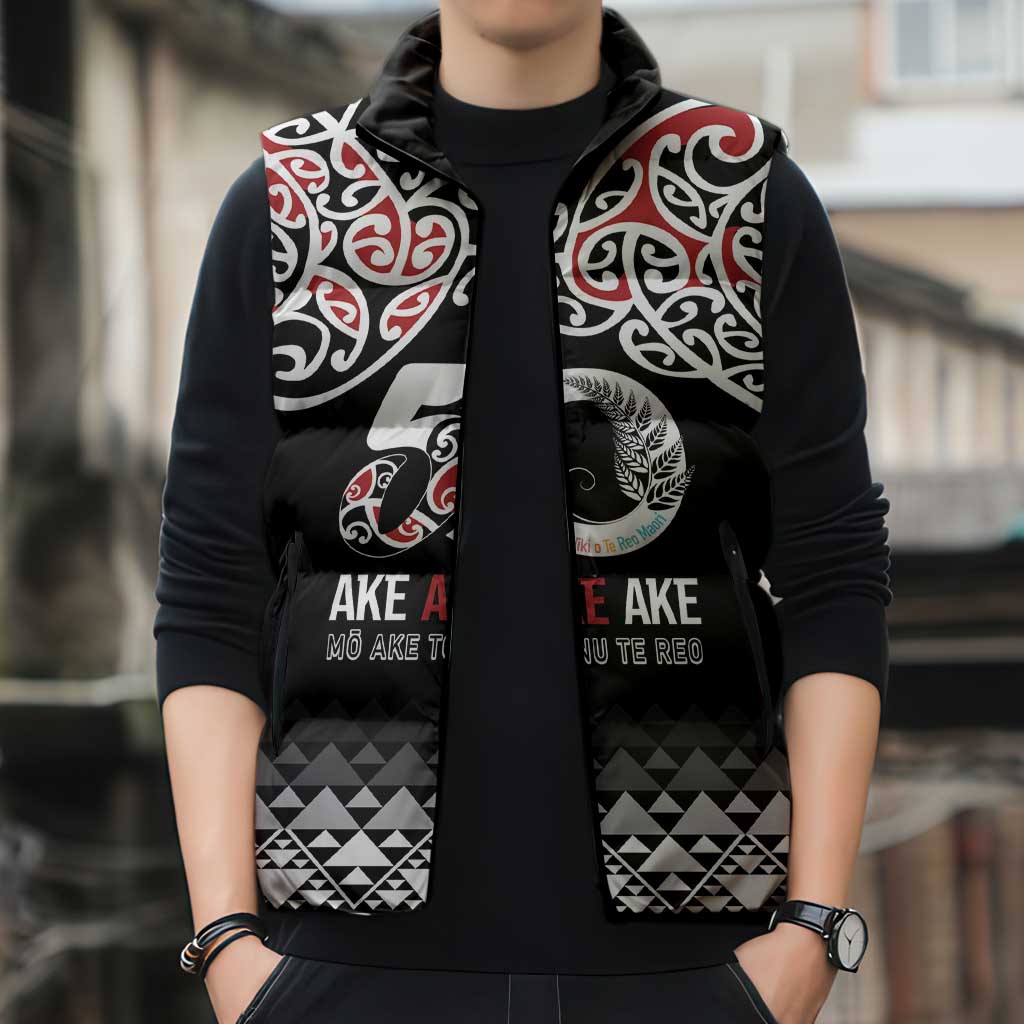 Kia Kaha Te Reo Maori Sleeveless Puffer Jacket 50 Years Mo Ake Tonu Te Reo - Polynesian Pride