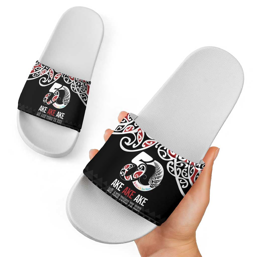 Kia Kaha Te Reo Maori Slide Sandals 50 Years Mo Ake Tonu Te Reo - Polynesian Pride