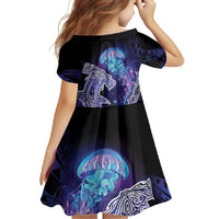 Polynesian Aumakua Family Matching Summer Maxi Dress and Hawaiian Shirt Jellyfish with Shark - Polynesian Pride