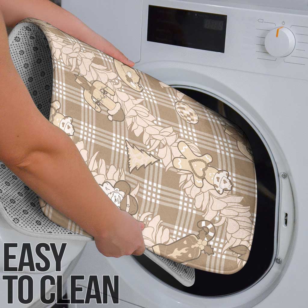 Khaki Palaka Hawaii Cowboy Christmas Bathroom Set Paniolo Mix Maile Lei - Polynesian Pride