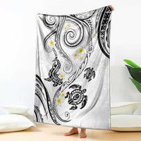 Polynesia Tribal Blanket White Plumeria Tentacles
