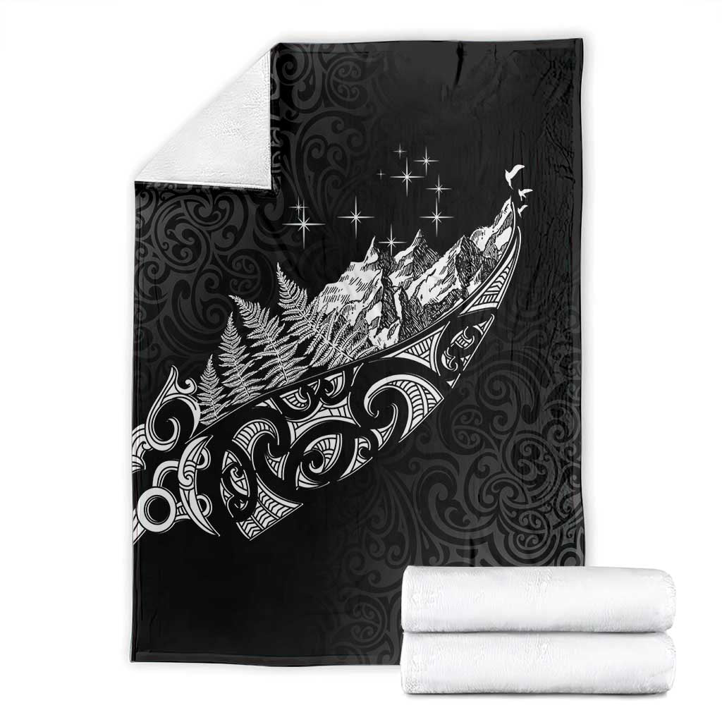 Maori Matariki Blanket Landscape Styled Fern - Monochrome
