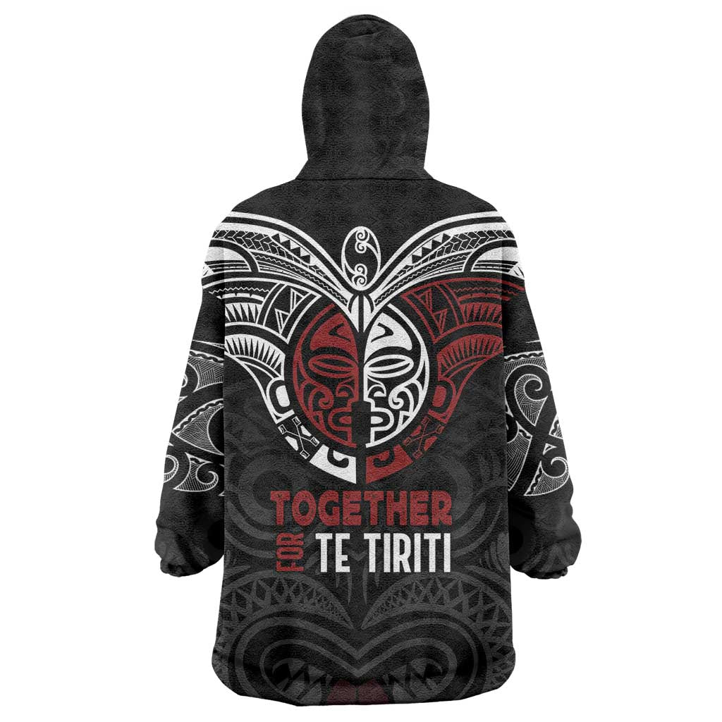 Maori Hongi Toitu Te Tiriti Wearable Blanket Hoodie Tangata Tiriti Stand With Tangata Whenua