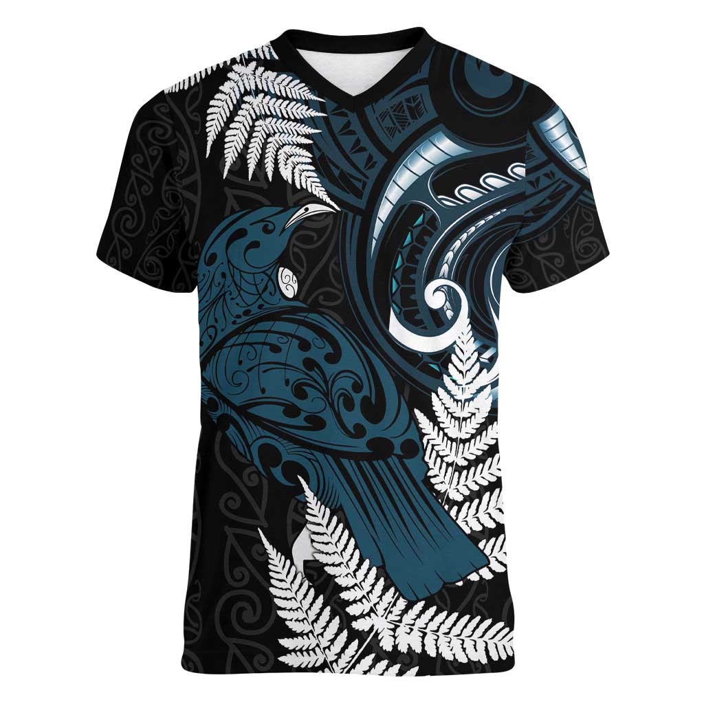 New Zealand Tui Bird Women V-Neck T-Shirt Maori Kowhaiwhai