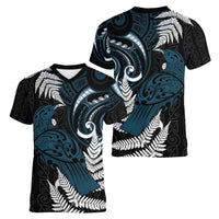 New Zealand Tui Bird Women V-Neck T-Shirt Maori Kowhaiwhai