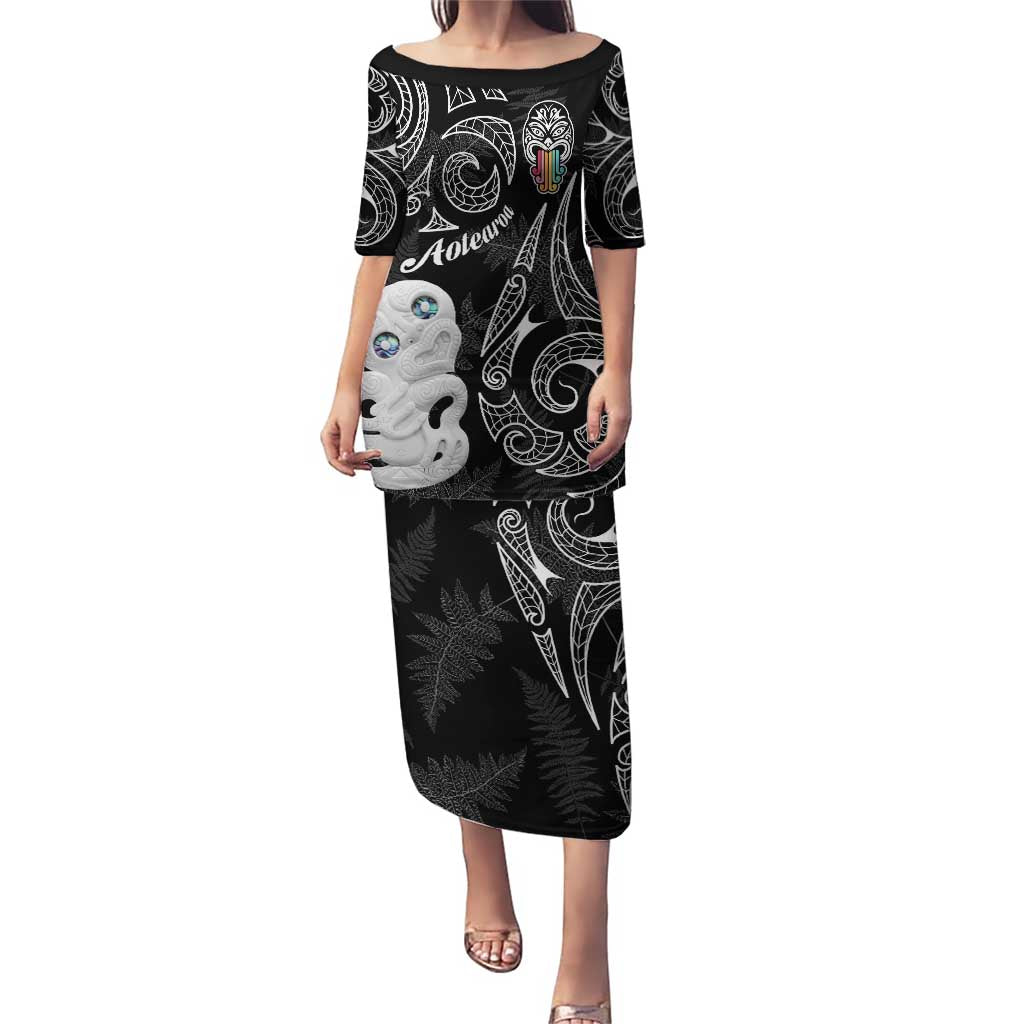 Kia Hara Te reo Maori Puletasi Manaia Moko Pattern