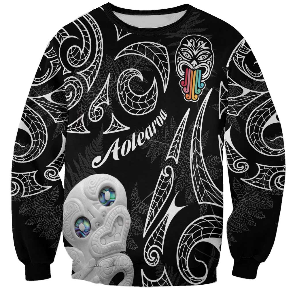 Kia Hara Te reo Maori Sweatshirt Manaia Moko Pattern