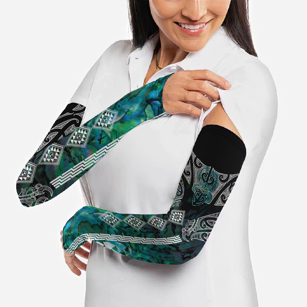 Aotearoa Maori Iwi Heritage Arm Sleeves Ngati Kahungunu Paua Shell Turquoise