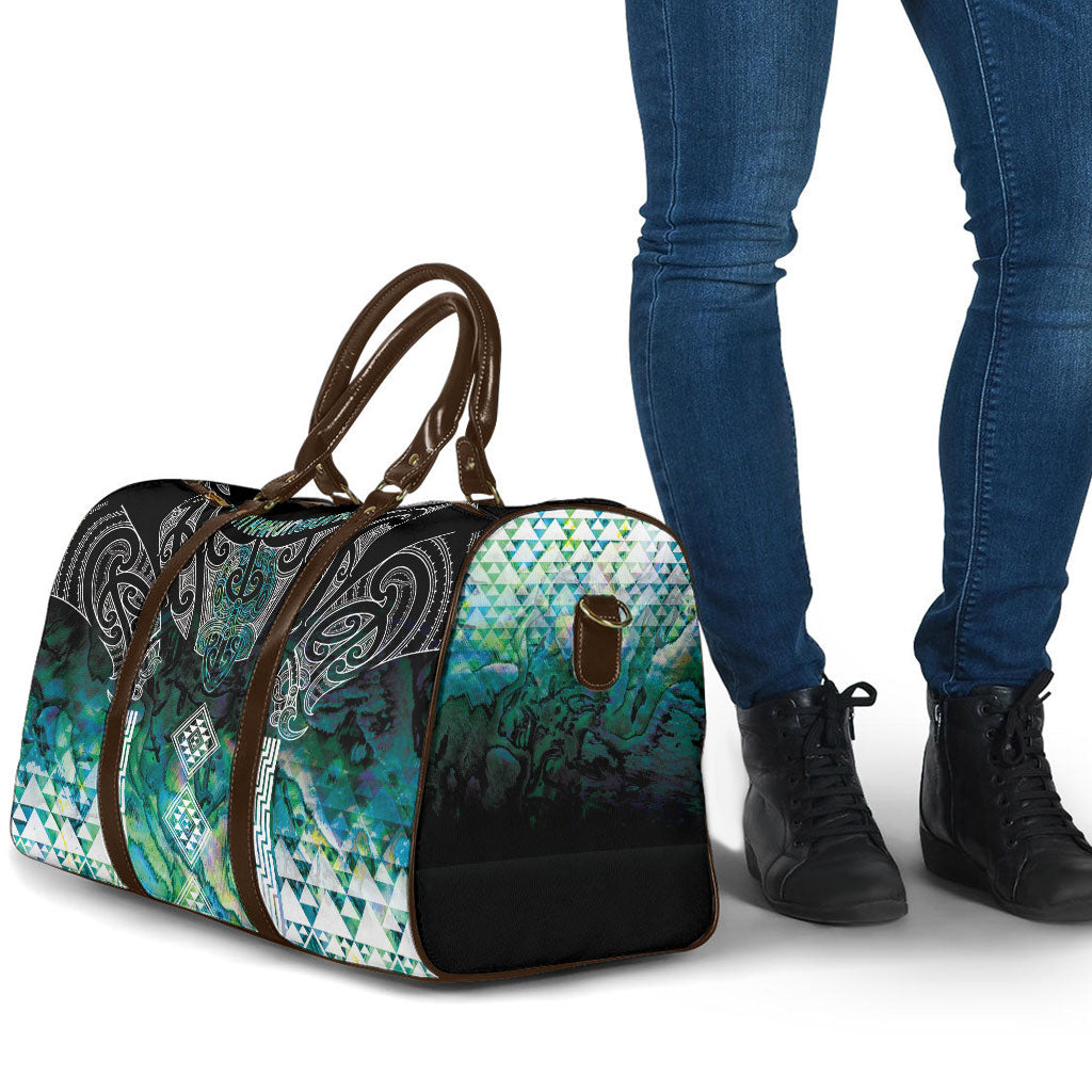Aotearoa Maori Iwi Heritage Travel Bag Ngati Kahungunu Paua Shell Turquoise