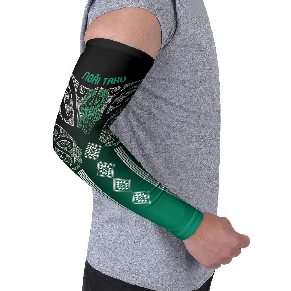 Aotearoa Maori Iwi Heritage Arm Sleeves Ngai Tahu Pounamu Green