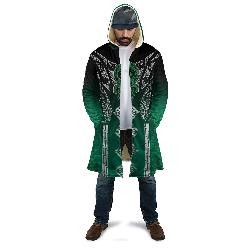 Aotearoa Maori Iwi Heritage Cloak Ngai Tahu Pounamu Green