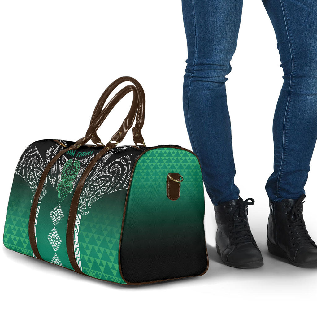 Aotearoa Maori Iwi Heritage Travel Bag Ngai Tahu Pounamu Green