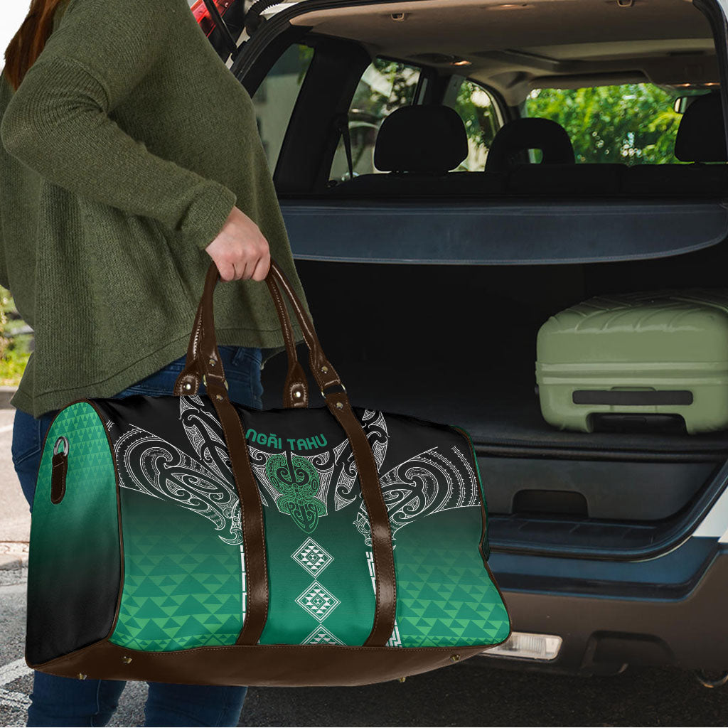 Aotearoa Maori Iwi Heritage Travel Bag Ngai Tahu Pounamu Green