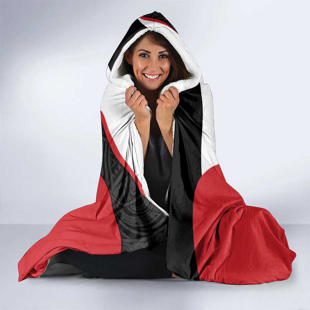 Personalised PNG Sandaun Province Hooded Blanket Bird of Paradise Tattoo Flag Motif - Polynesian Pride