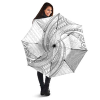 White Sunday Lotu Tamaiti Umbrella Polynesian Wave Pastel Gray - Polynesian Pride
