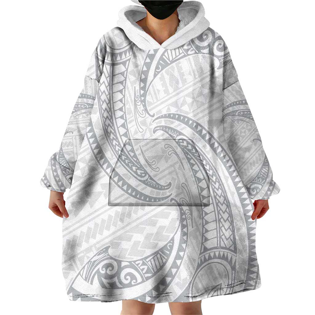 White Sunday Lotu Tamaiti Wearable Blanket Hoodie Polynesian Wave Pastel Gray - Polynesian Pride