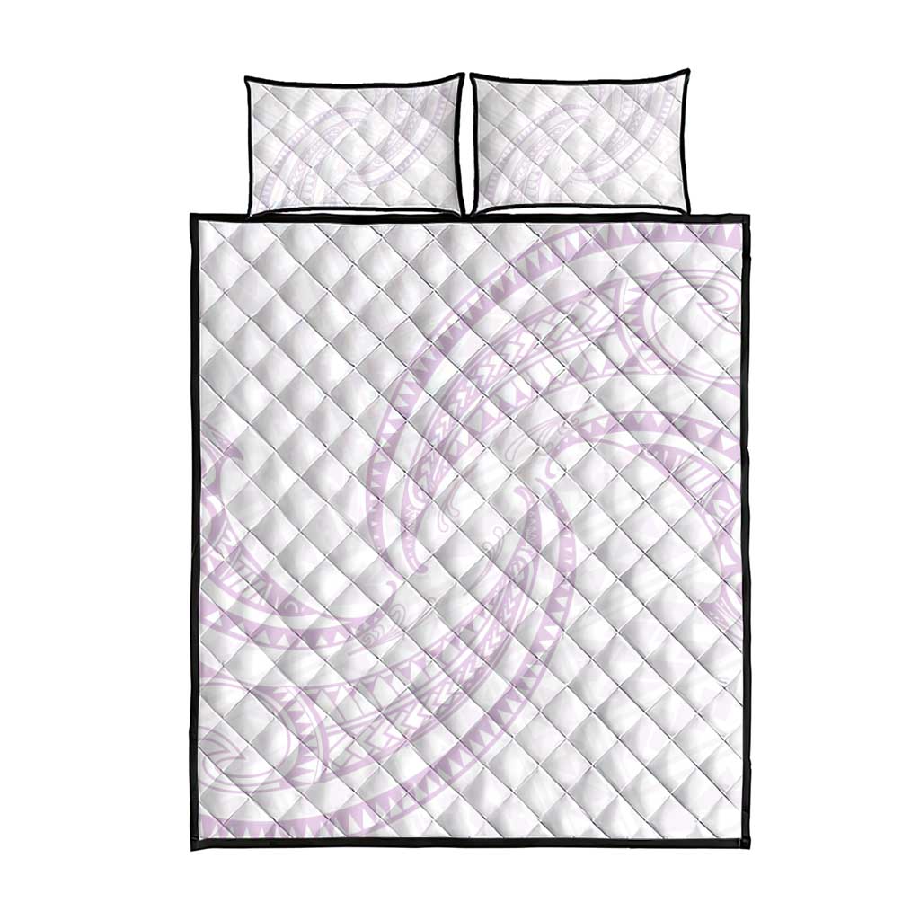White Sunday Lotu Tamaiti Quilt Bed Set Polynesian Wave Pastel Mauve - Polynesian Pride