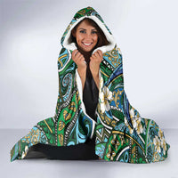 Personalised Hawaii Tribal Humpback Whale Hooded Blanket Omaomao Hibiscus Seamless Pattern LT9 - Polynesian Pride