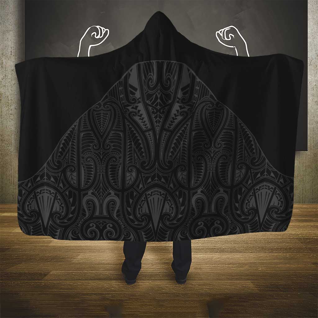 Queensland Maori Rugby Nga Hau e Wha Hooded Blanket Black Motif