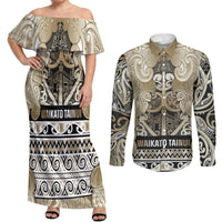 Aotearoa Iwi Waikato Tainui Couples Matching Off Shoulder Maxi Dress and Long Sleeve Button Shirt Maori Wharenui House Tribal Pattern
